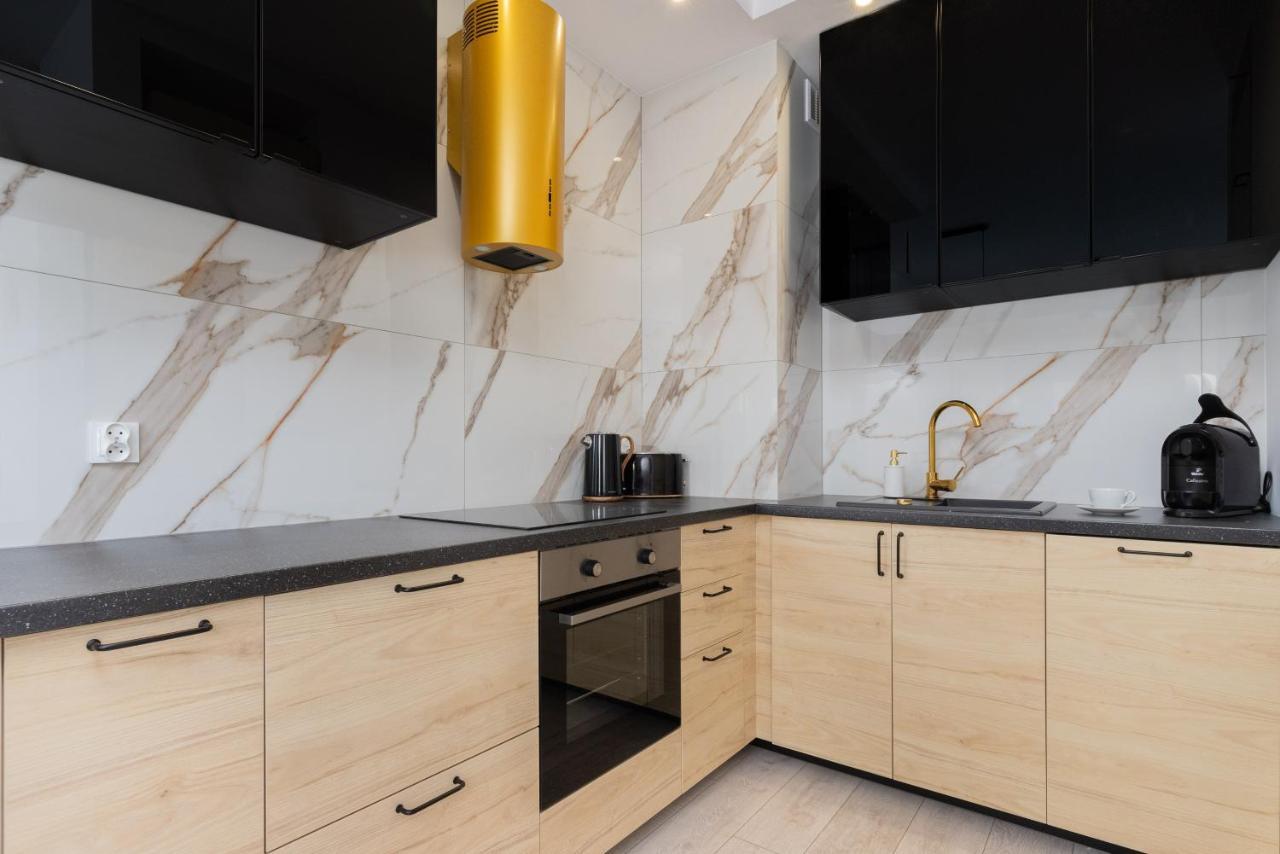 Ostoya Pucka Apartament By Noclegi Renters Exterior photo