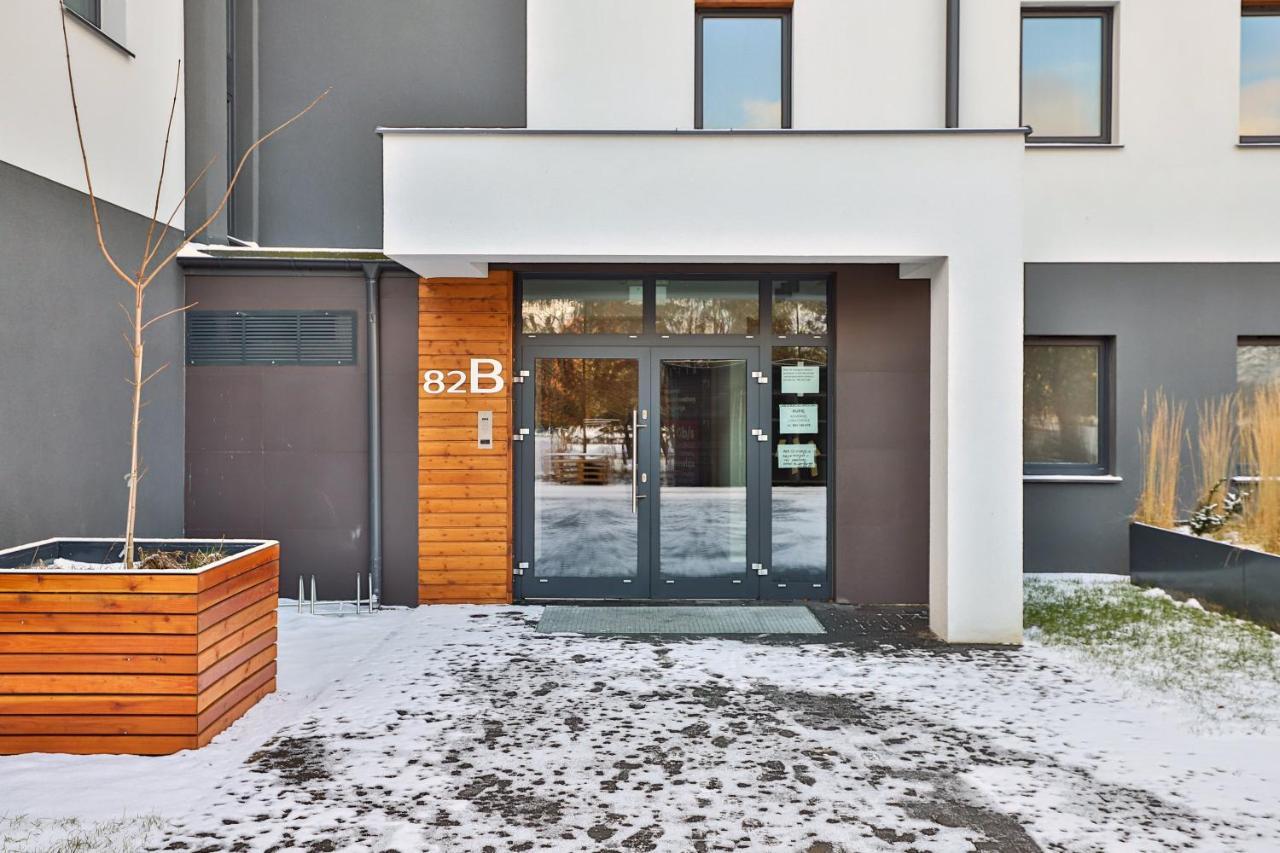 Ostoya Pucka Apartament By Noclegi Renters Exterior photo